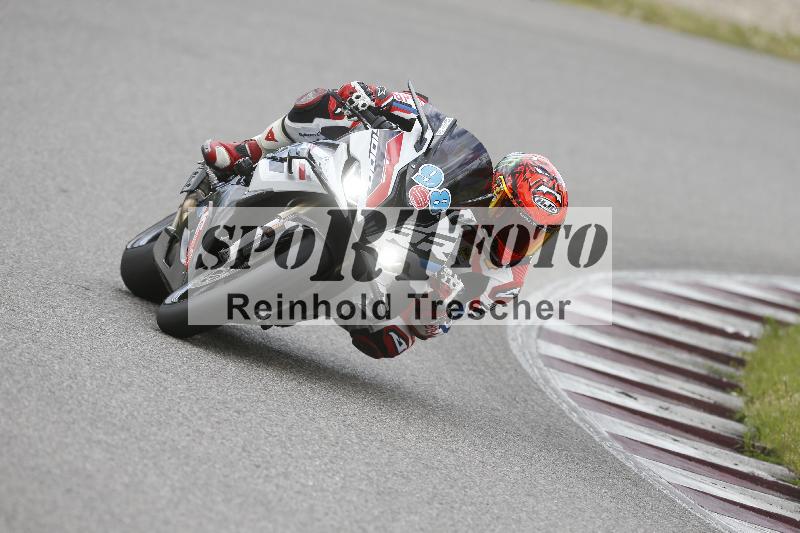 /09 19.04.2026  Caremotion get faster ADR/Gruppe rot/98